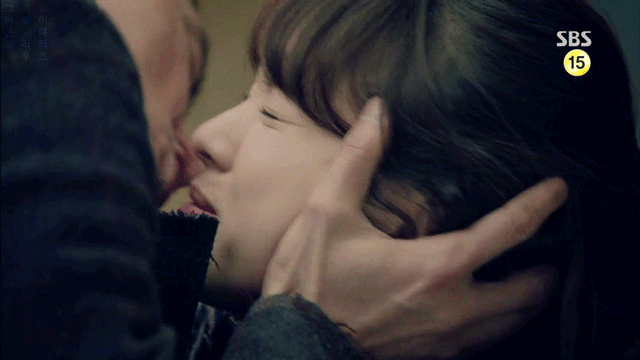 Мидас дорама поцелуй. Навиллера дорама поцелуй. Корейские дорамы поцелуи с языком. Дорамы страстные поцелуи.